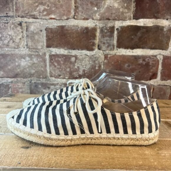 J Crew Nautical Striped Dark Blue / Black Espadrille Lace Up Flats Sz 9 - Picture 10 of 11